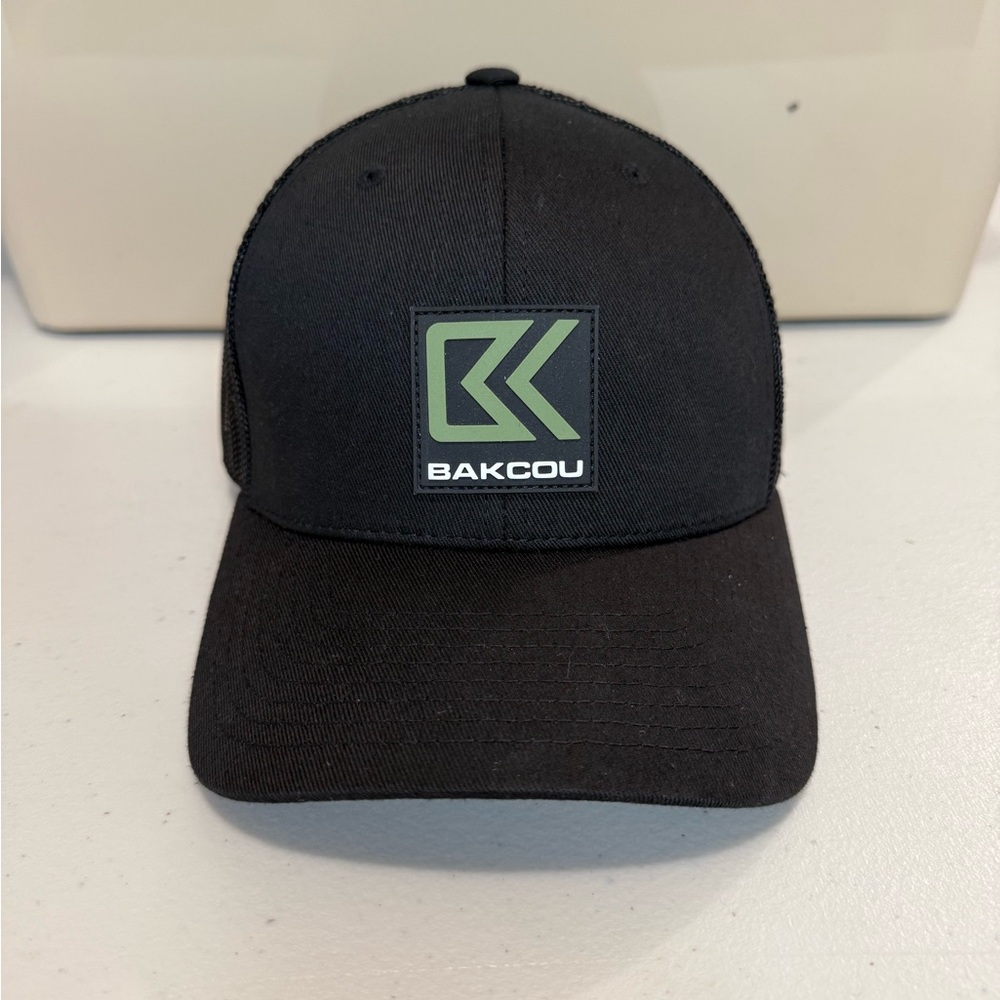 NWOT BAKCOU Black Cap